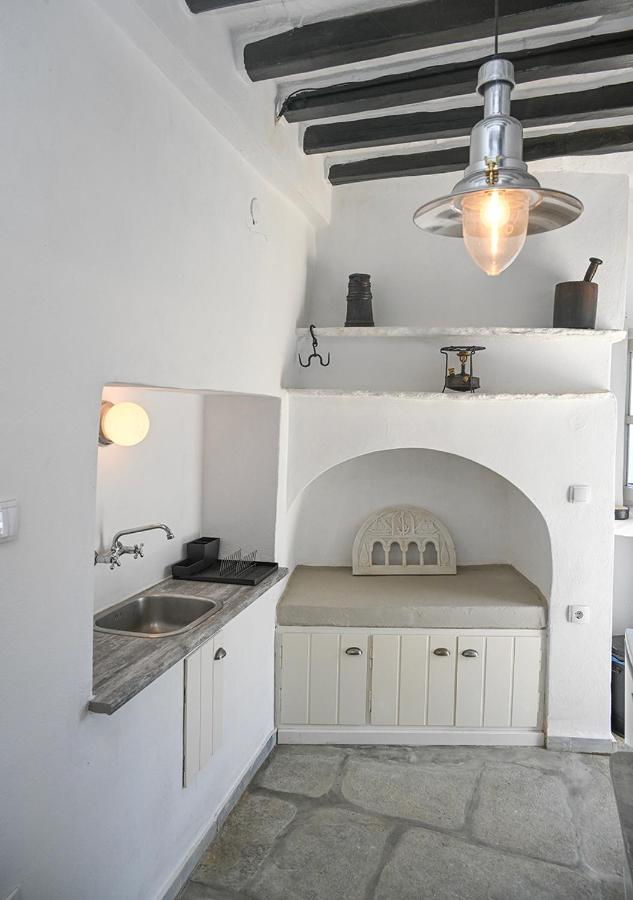 Josephine'S Kardiani House Villa ภายนอก รูปภาพ