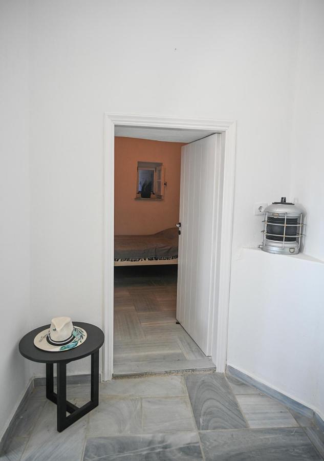 Josephine'S Kardiani House Villa ภายนอก รูปภาพ